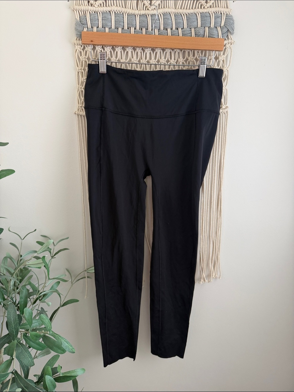 Lululemon Black Basic Leggings